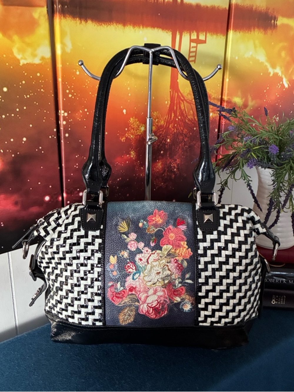 Sharif Embroidered Floral Bag